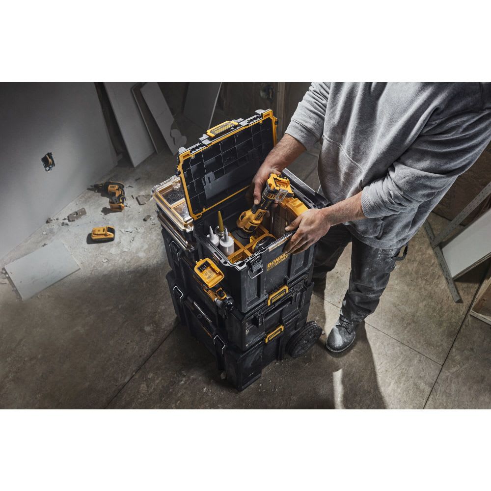 Caja de herramientas profunda y compacta DEWALT TOUGHSYSTEM 2.05