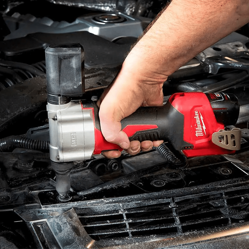 KIT DE REMACHADORA INALAMBRICA M12 2550-223