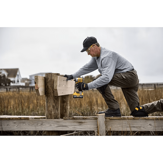 ATORNILLADOR DE IMPACTO INALÁMBRICO XR® DE 20 V MAX* DE 3 VELOCIDADES BARETOOLS DEWALT / DCF860B4