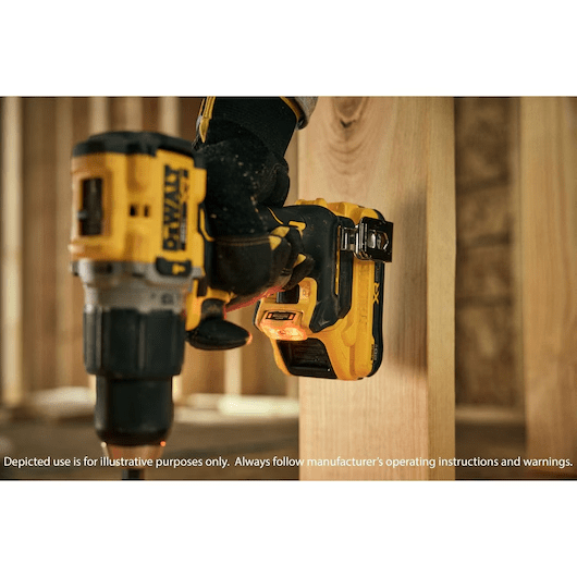Taladro percutor 1/2'' XR E-clutch 1050 uwo baretools dewalt / DCD806B-B34