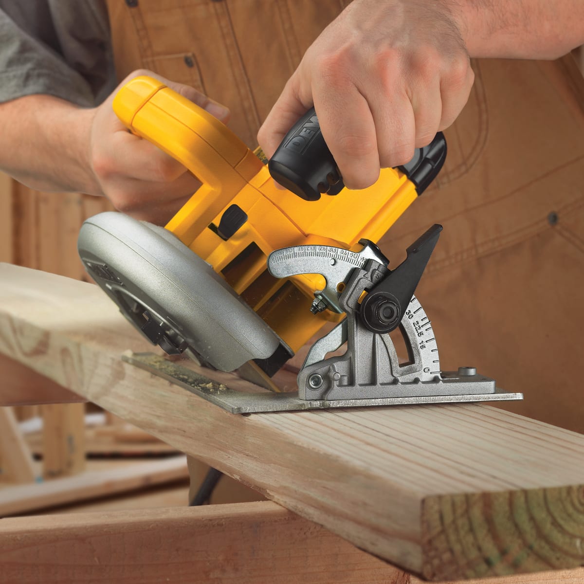 SIERRA CIRCULAR 7-1/4'' 1800. DEWALT DWE575K-B2C C/N MALETÍN PLÁSTICO5
