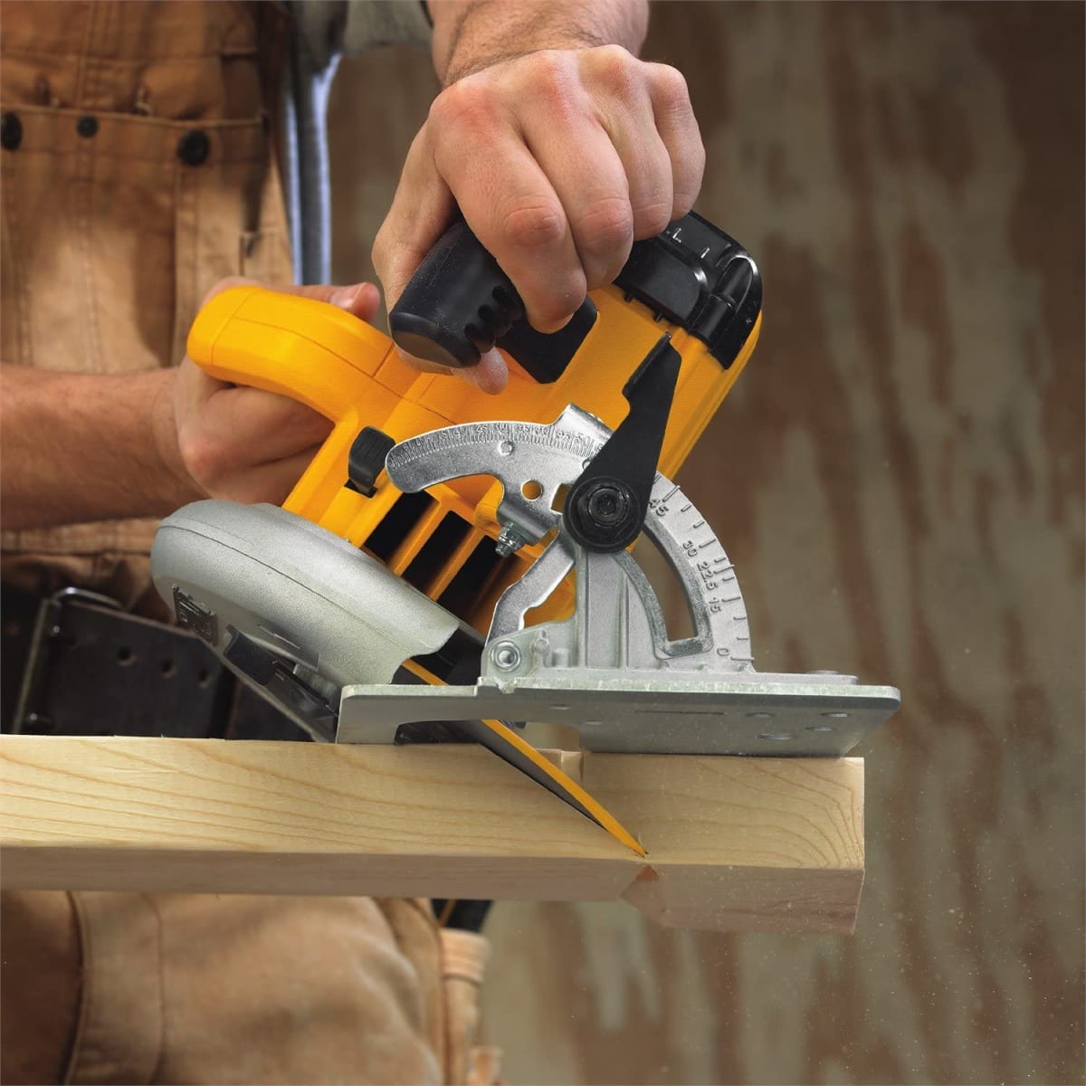 SIERRA CIRCULAR 7-1/4'' 1800. DEWALT DWE575K-B2C C/N MALETÍN PLÁSTICO6