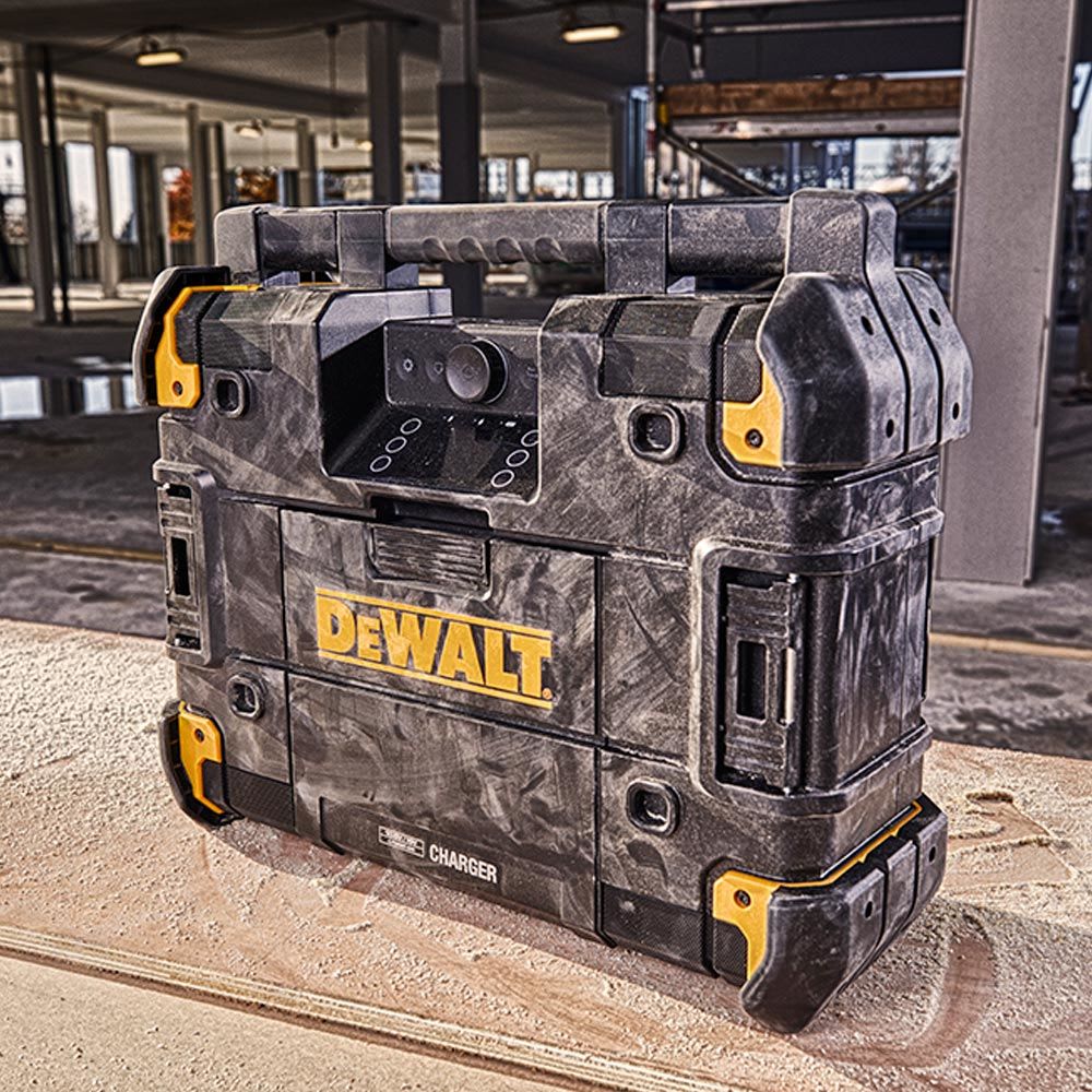 RADIO DIGITAL BLUETOOTH DEWALT FLEXVOLT XR TSTAK PARA LUGAR DE TRABAJO RUDO2