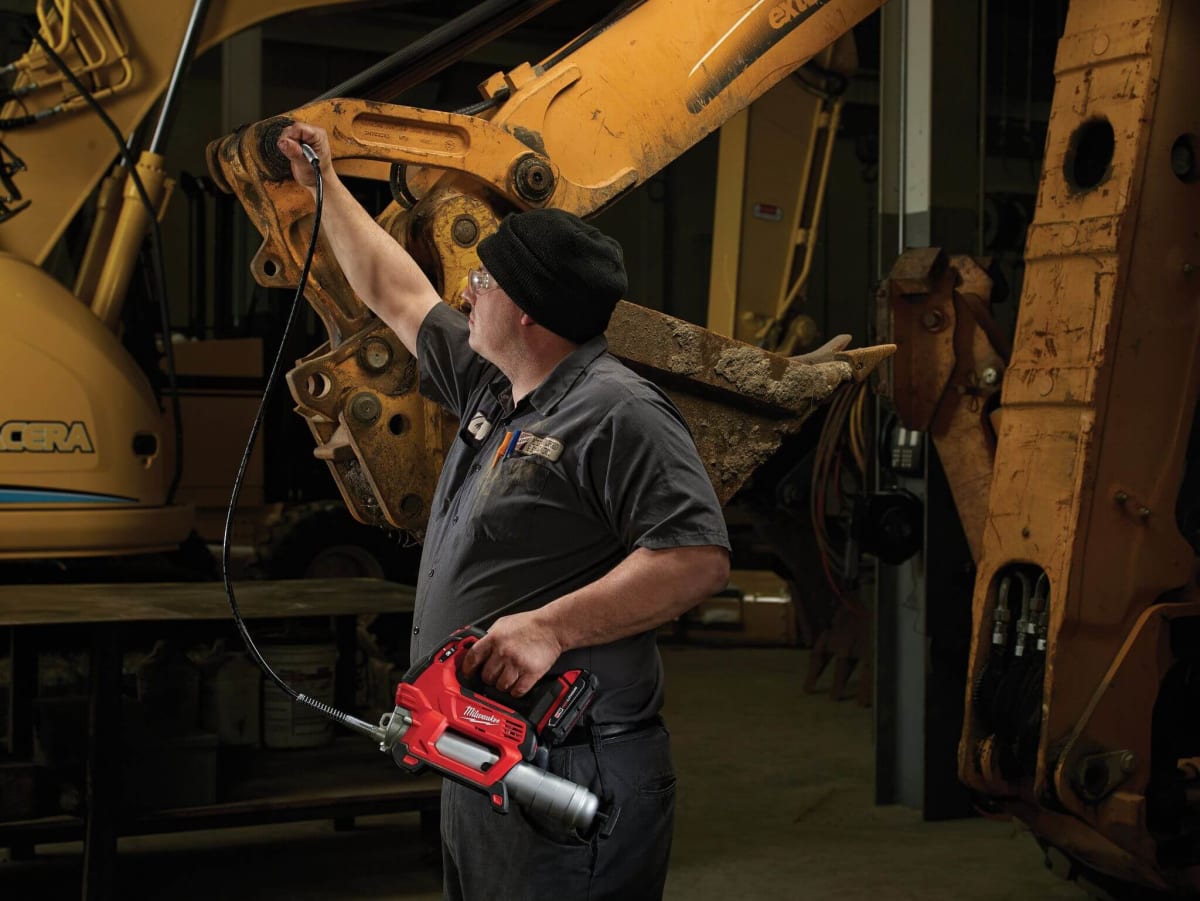 PISTOLA ENGRASADORA DE 2 VELOCIDADES M18 BARETOOLS MILWAUKEE / 2646-201