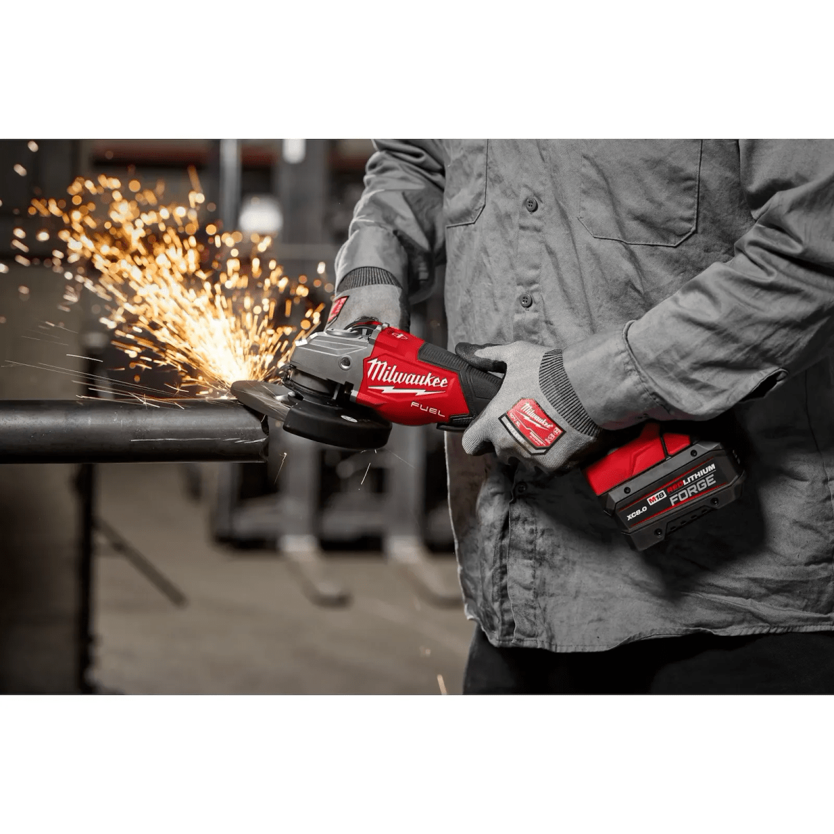 Amoladora con freno M18 FUEL™ 4 1/2¨- 6¨ BARETOOLS MILWAUKEE / 3670-202