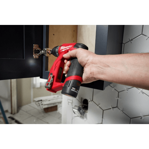 Batería XC 2.5 M12™ REDLITHIUM™ HIGH OUTPUT™ MILWAUKEE / 48-11-24252