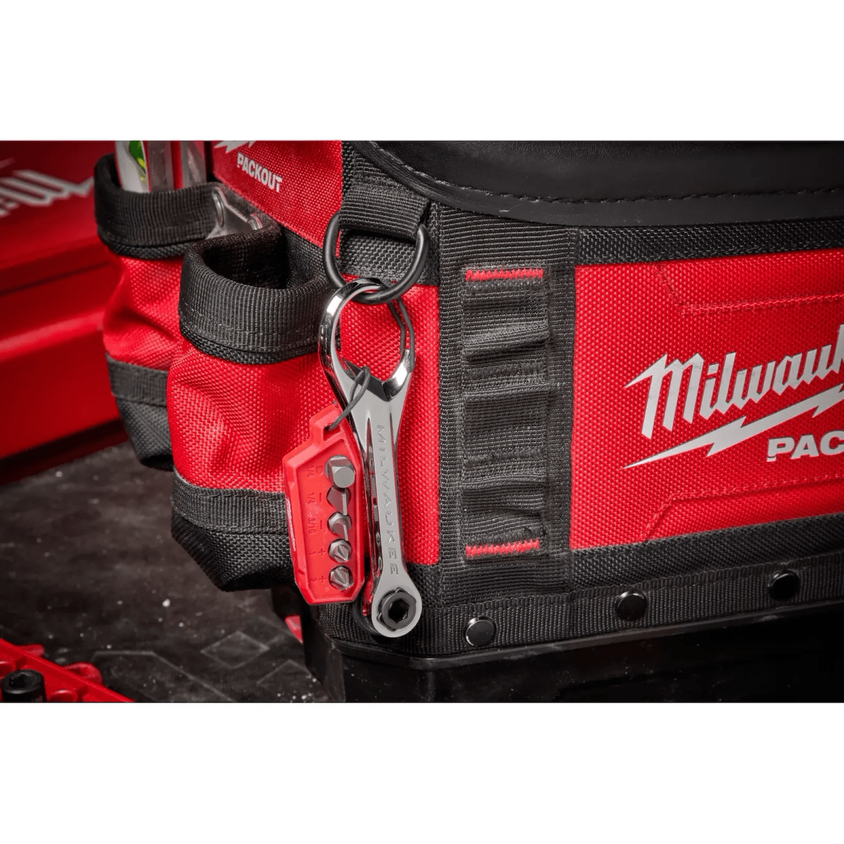 Minitrinquete 7 en 1 de múltiples brocas MILWAUKEE / 48-22-29503