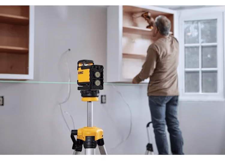 NIVEL LÁSER DE LÍNEA VERDE DE 360 AAA - DW03601CG5