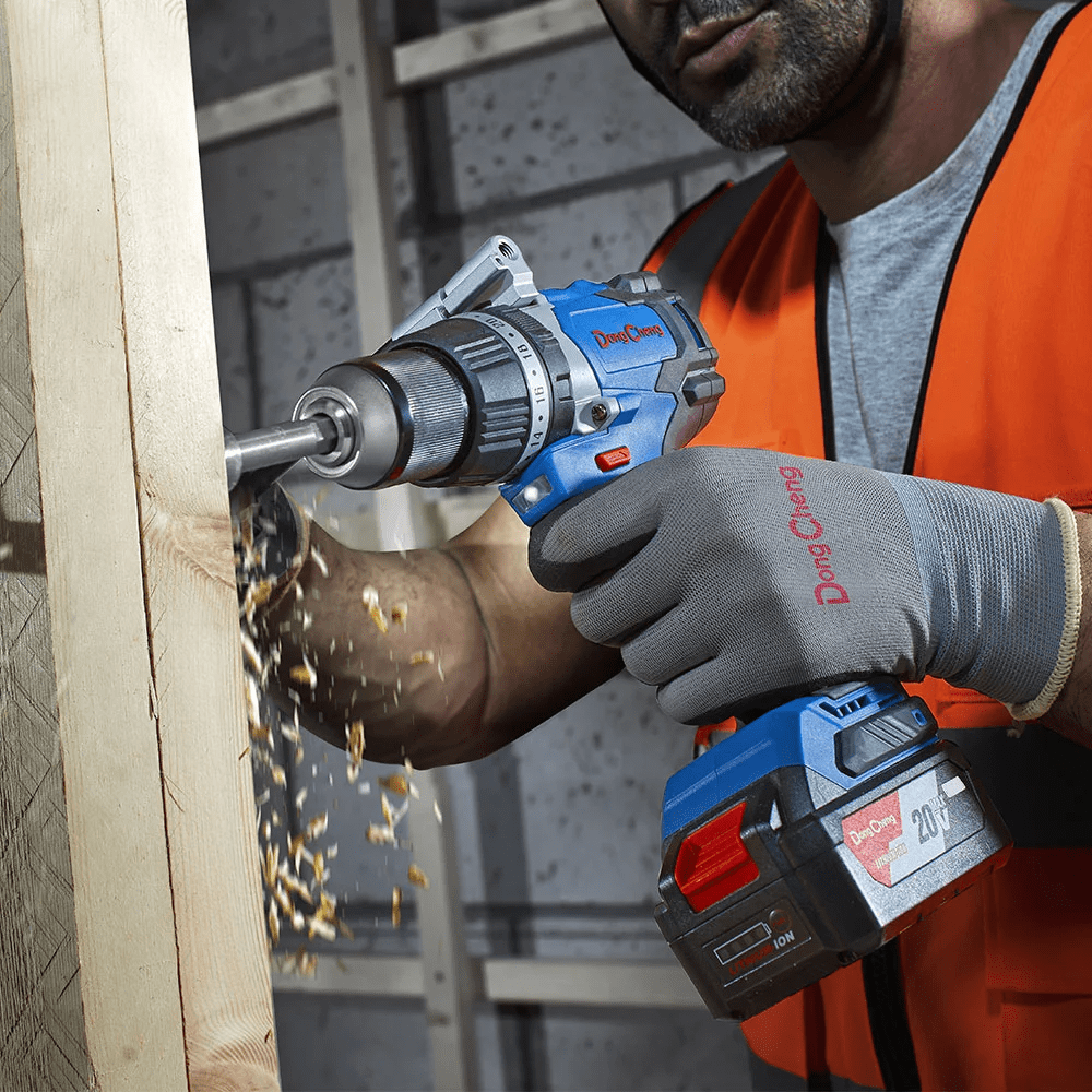 TALADRO ATORNILLADROR/PERCUTOR 20V BARETOOLS DONG CHENG - FT / DCJZ03-13Z2