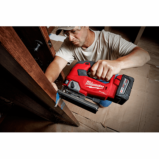 SIERRA CALADORA CON MANGO EN D M18 FUEL™  MILWAUKEE 2737-202