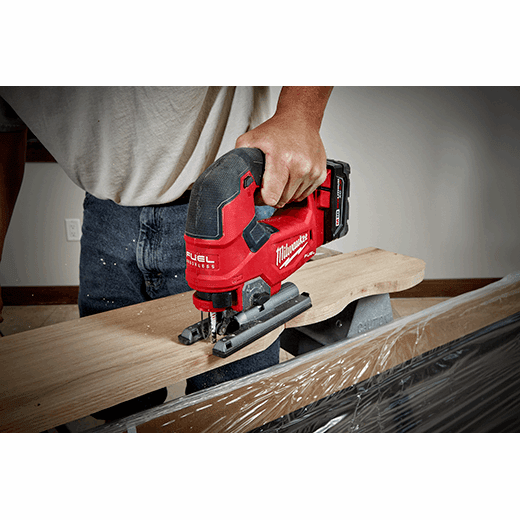 SIERRA CALADORA CON MANGO EN D M18 FUEL™  MILWAUKEE 2737-201