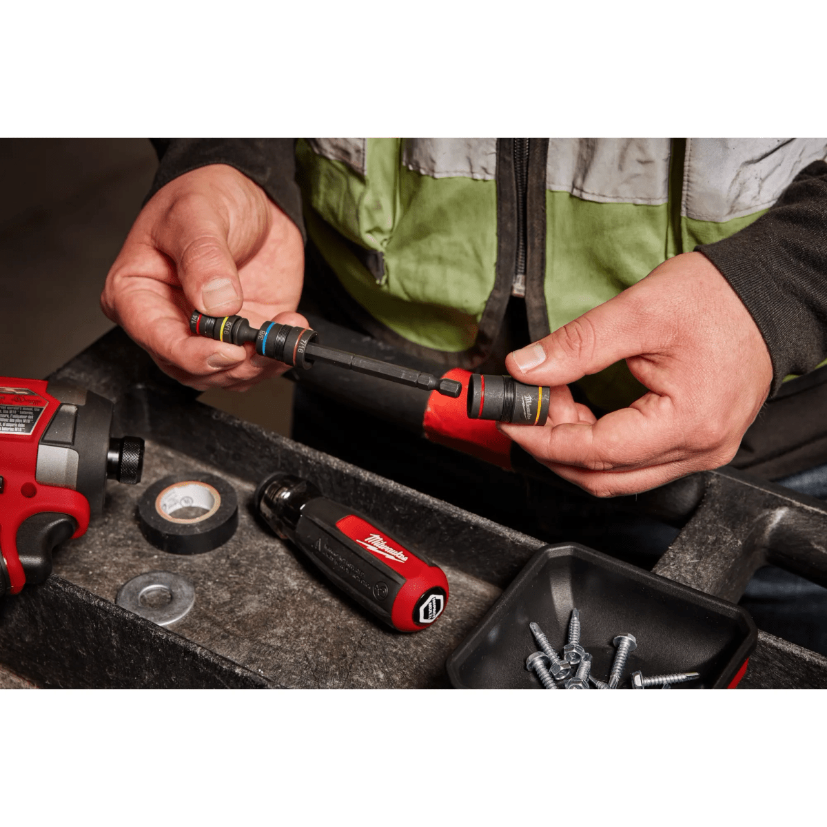 DESTORNILLADOR MULTITUERCAS MAGNETICO SHOCKWAVE IMPACT DUTY™ MILWAUKEE /  48-22-29214