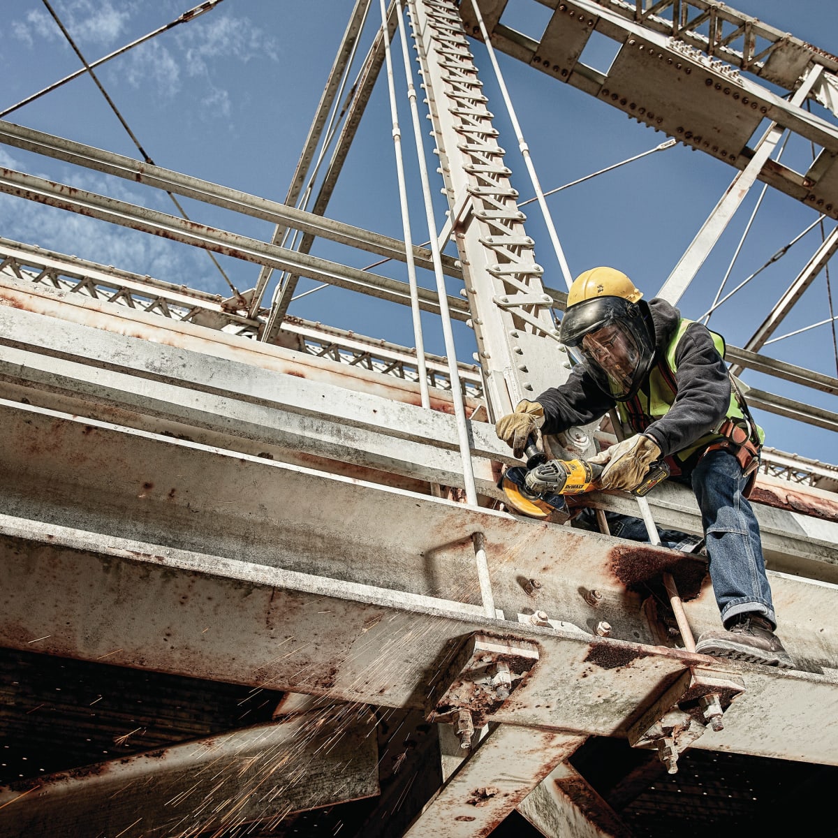 ESMERIL ANGULAR 4-1/2