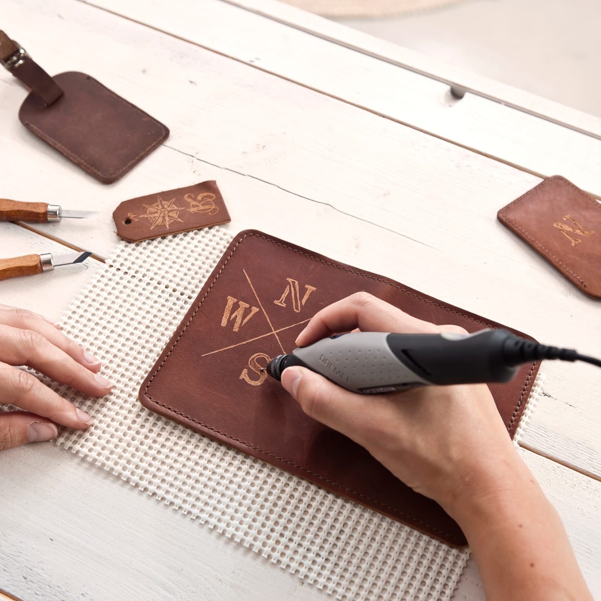 DREMEL STYLO ROTATIVE + 11 ACCESORIOS 5