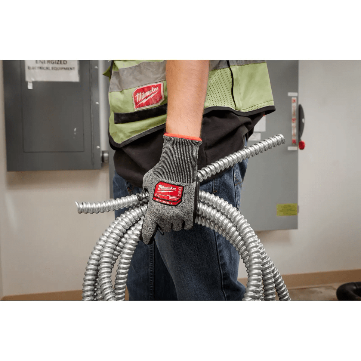 GUANTES DE NITRILO CON NIVEL 5 DE CORTE TALLA L MILWAUKEE / 48-73-71523