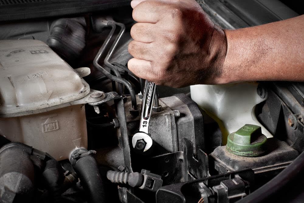 JUEGO DE LLAVES COMBINADAS MILWAUKEE DE 15 PIEZAS - MÉTRICAS 48-22-95151