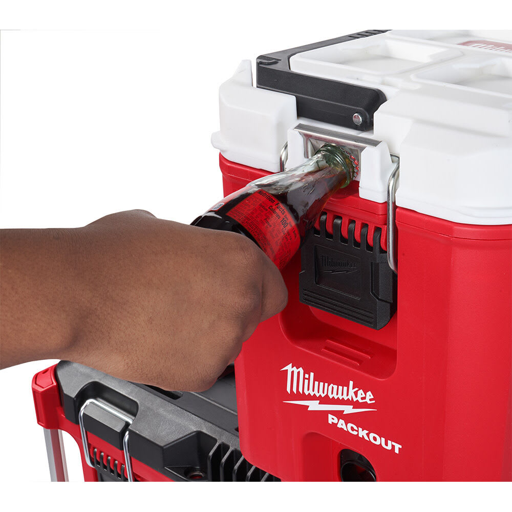 Hielera Milwaukee PACKOUT de 16 cuartos3