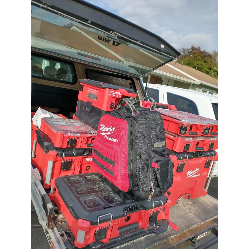 Caja de herramientas PACKOUT de Milwaukee5