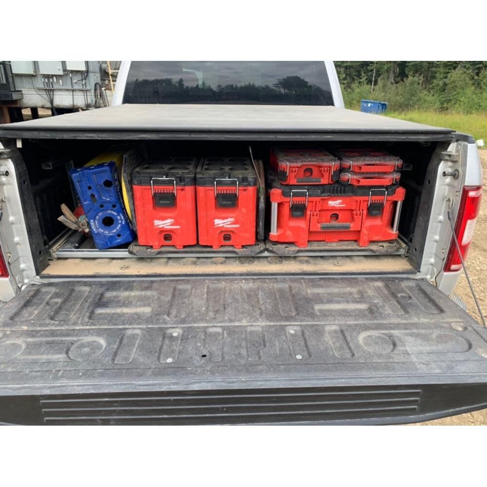 Caja de herramientas PACKOUT de Milwaukee6
