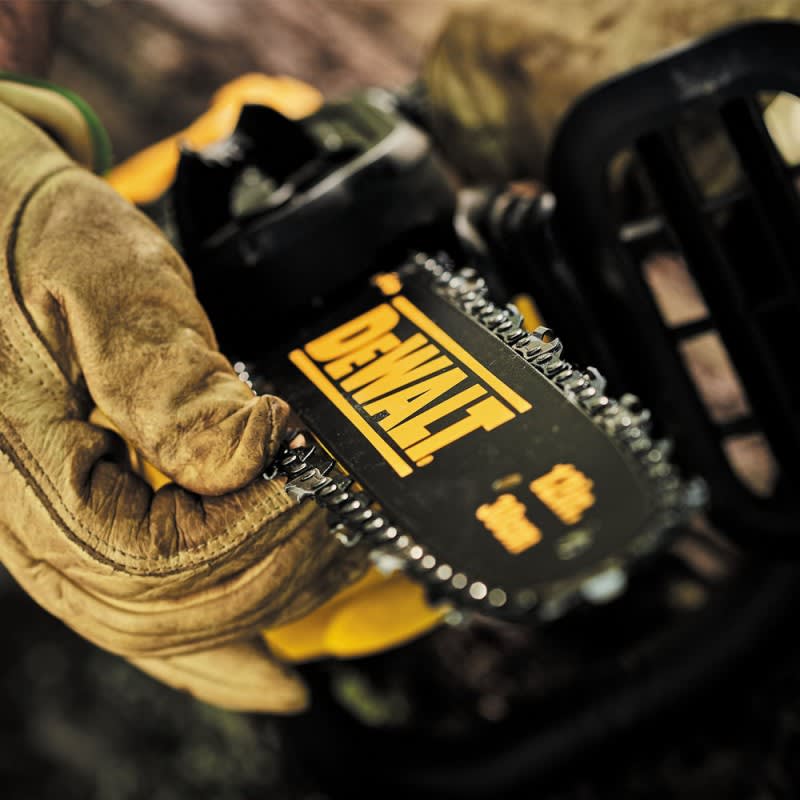 Motosierra Inalambrica 20V MAX XR 12 Baretool (Sin Bateriass ni Cargador) Dewalt DCCS620B 1
