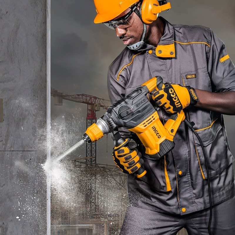 ROTOMARTILLO SDS PLUS 1500 W. 850 RPM. 5.5J RH150028 