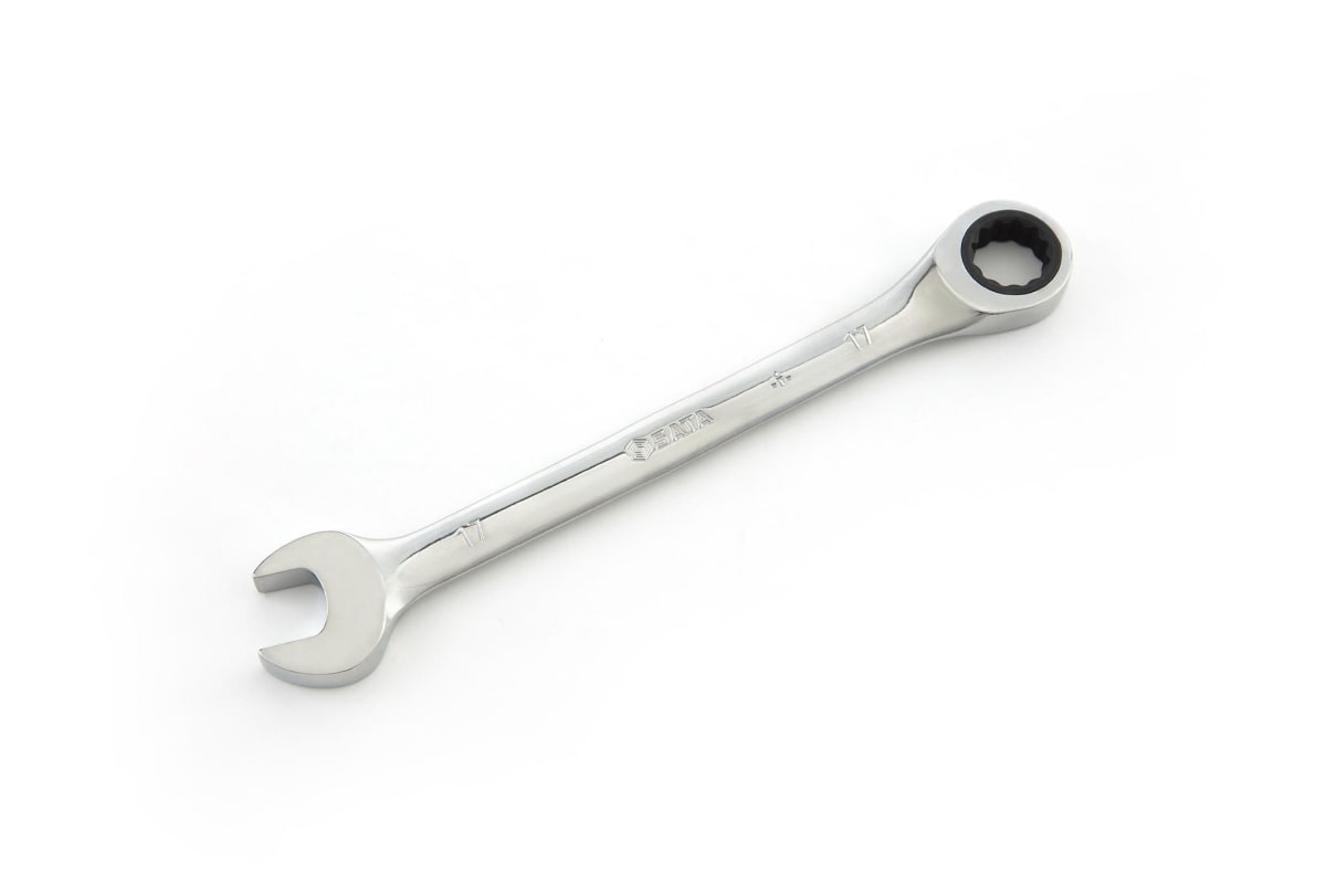 LLAVE MIXTA CON RATCHET 17 MM SATA1