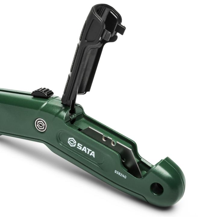 NAVAJA DE SEGURIDAD AUTORETRACTIL REFORZADA SATA ST936242