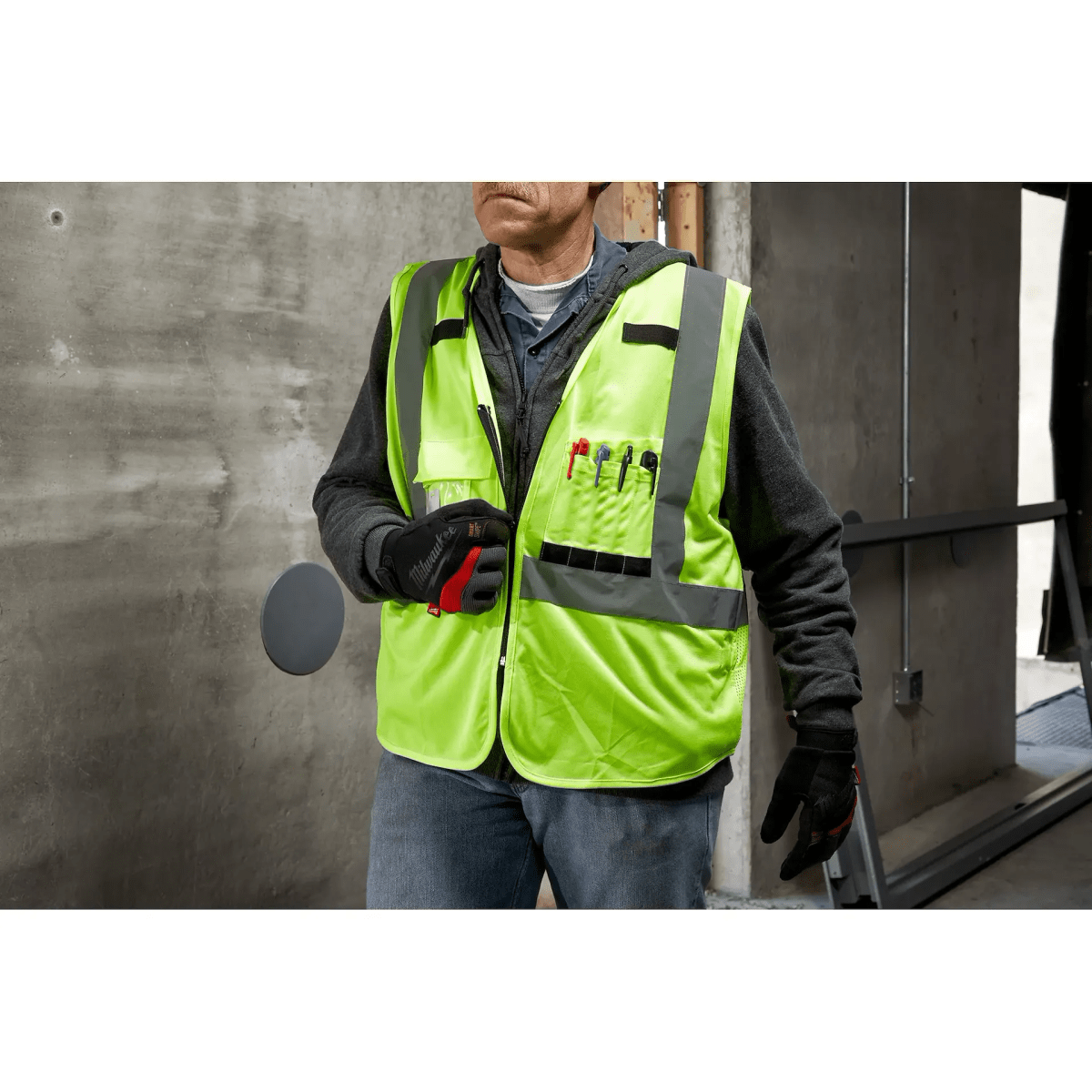 Chaleco de seguridad amarillo de alta visibilidad Clase 2: L / XL Milwaukee 48-73-50223