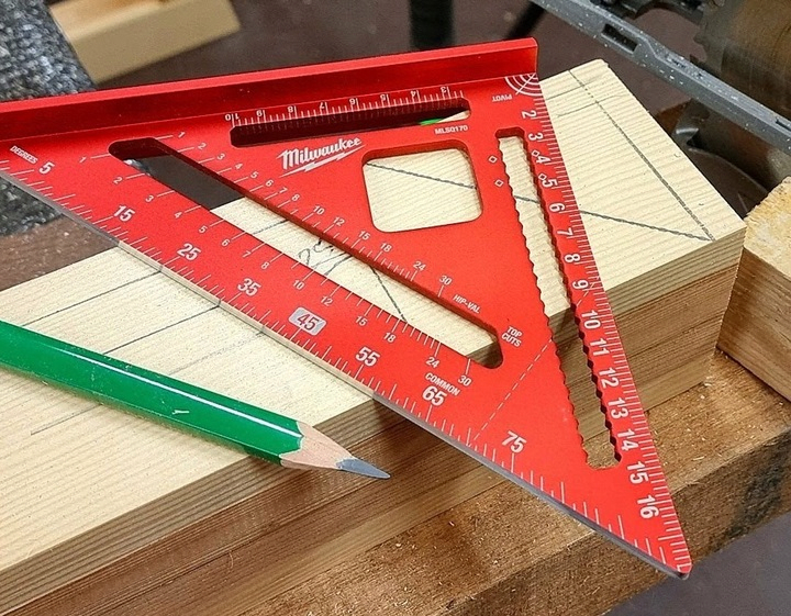 ESCUADRA DE VIGA DE 2 PIEZAS DE 7