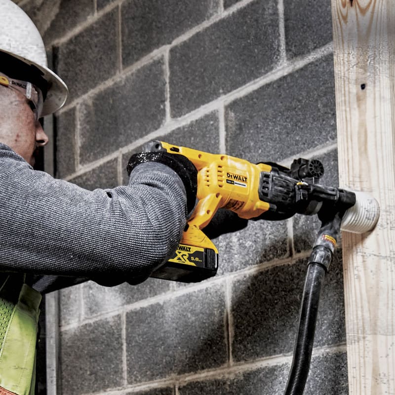 ROTOMARTILLO INALAMBRICO 20 V. DCH133B DEWALT MANGO EN D2