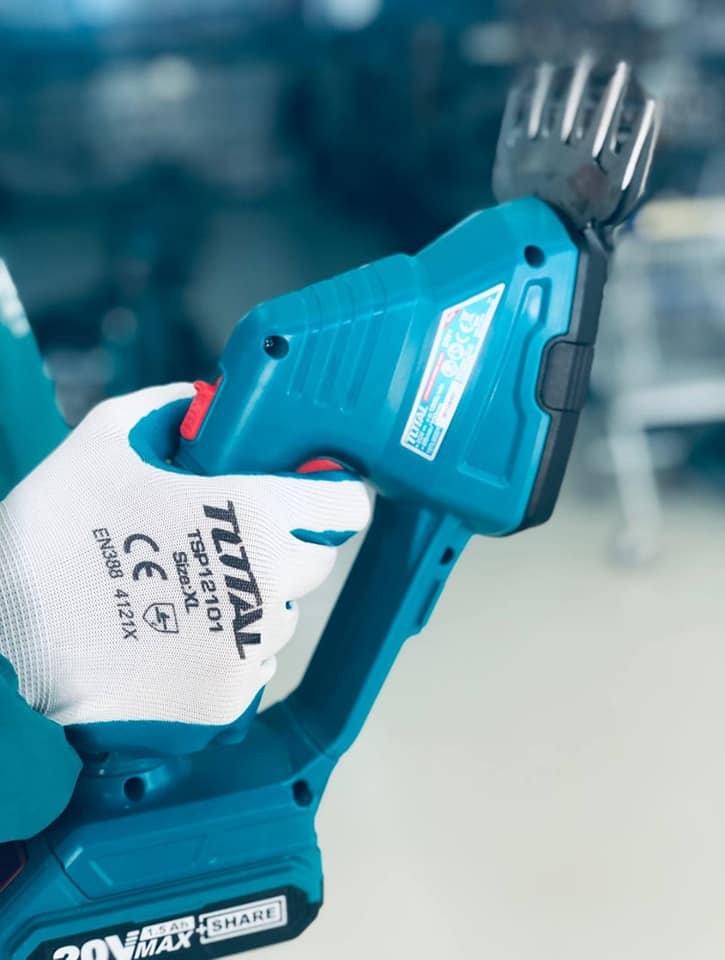 CORTASETOS INALAMBRICO DE MANO P20S TOTAL 20V TSTLI20012