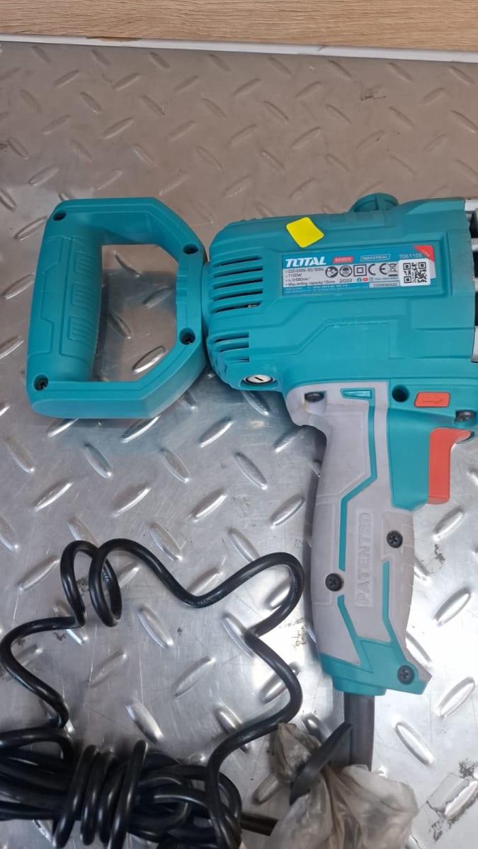 Taladro mezclador total 1100w/ TD61106-LI4