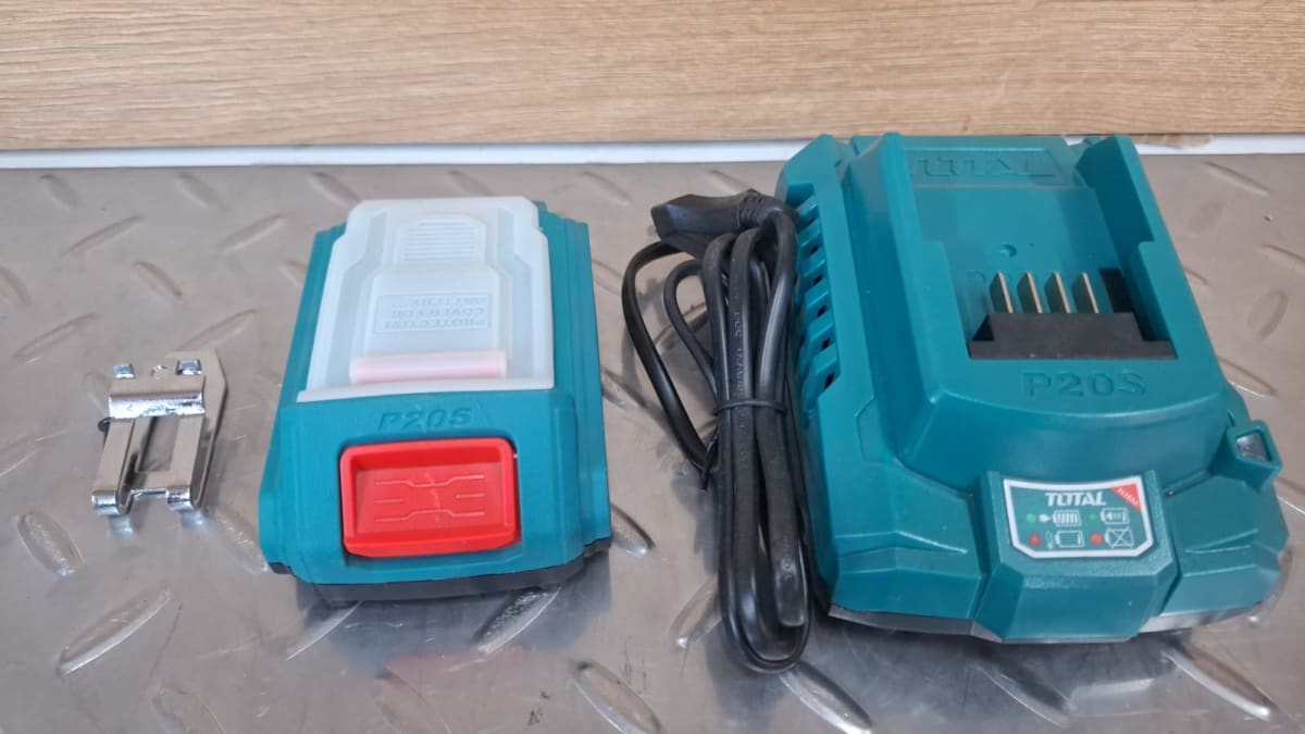Atornillador de drywall brushless 20v total/ TDSLI204200-LI7