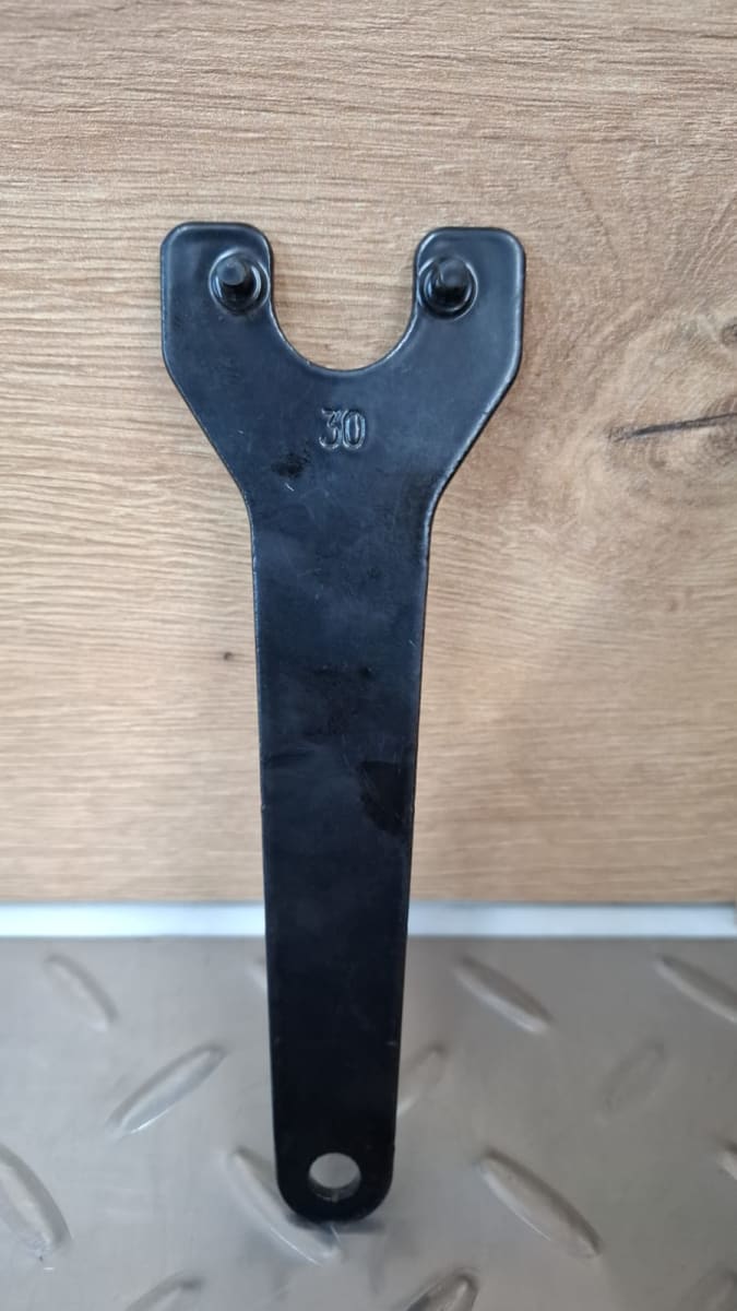 Llave Amoladora/ AMOLA30-LI1