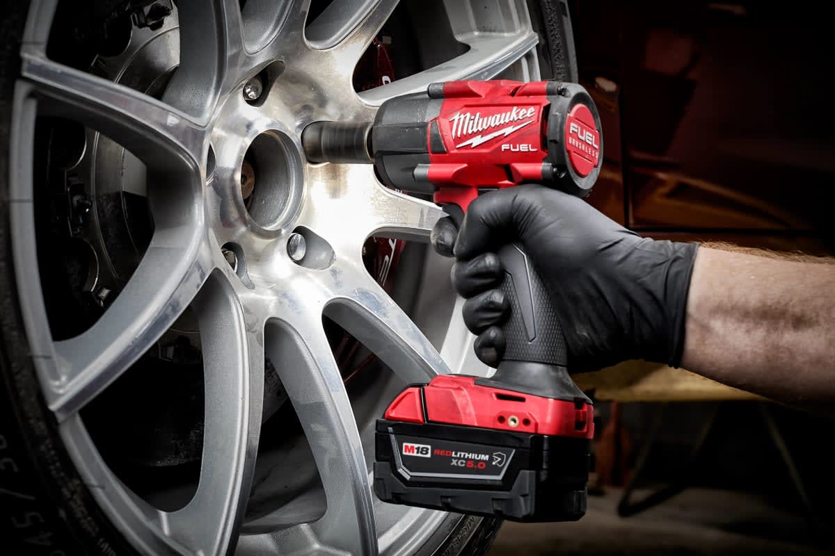 Llave de Impacto Brushless M18 - 881 NM Milwaukee Baretools 2962-203