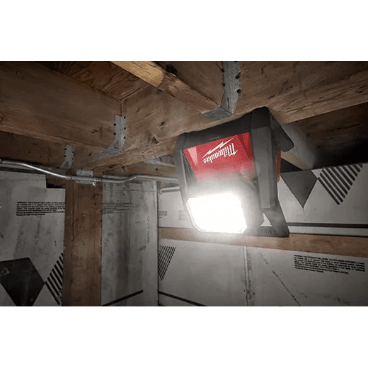 REFLECTOR DE DOBLE POTENCIA M18™ ROVER™ 4000 LUM MILWAUKEE / 2366-0593