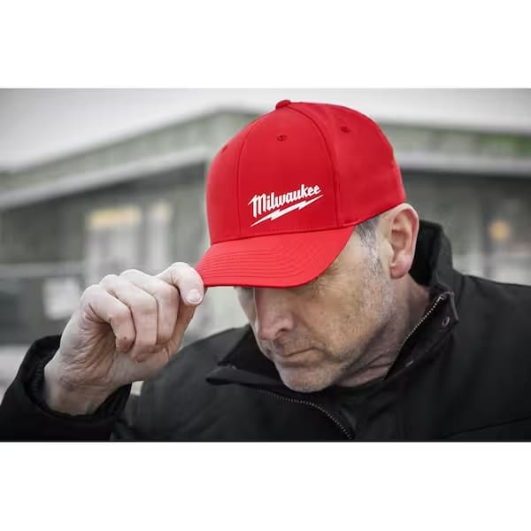 Gorro ajustado rojo 504r-SM flexfit milwaukee2