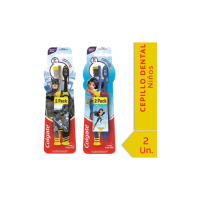 CEPILLO DE DIENTES DE NIÑOS SMILES BATMAN Y MUJER MARAVILLA 2 UNIDADES COLGATE1