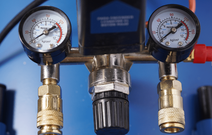 Compresor de Aire Hyundai 300 Litros 3HP3