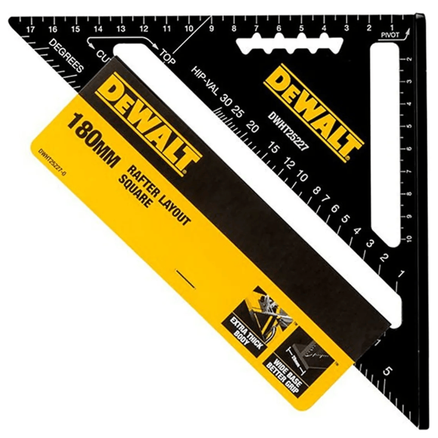 Escuadra Triangular Stanley Negra | DWHT25227-01