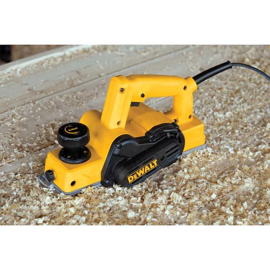Cepilladora Electrica DeWalt 550W | D26676-B22