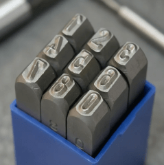 JUEGO DE NUMEROS DE GOLPE DE 12 MM