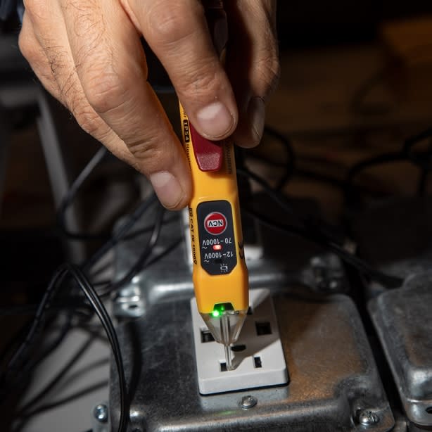 Tester De Voltaje Dual S/contacto (ncvt-2p)8