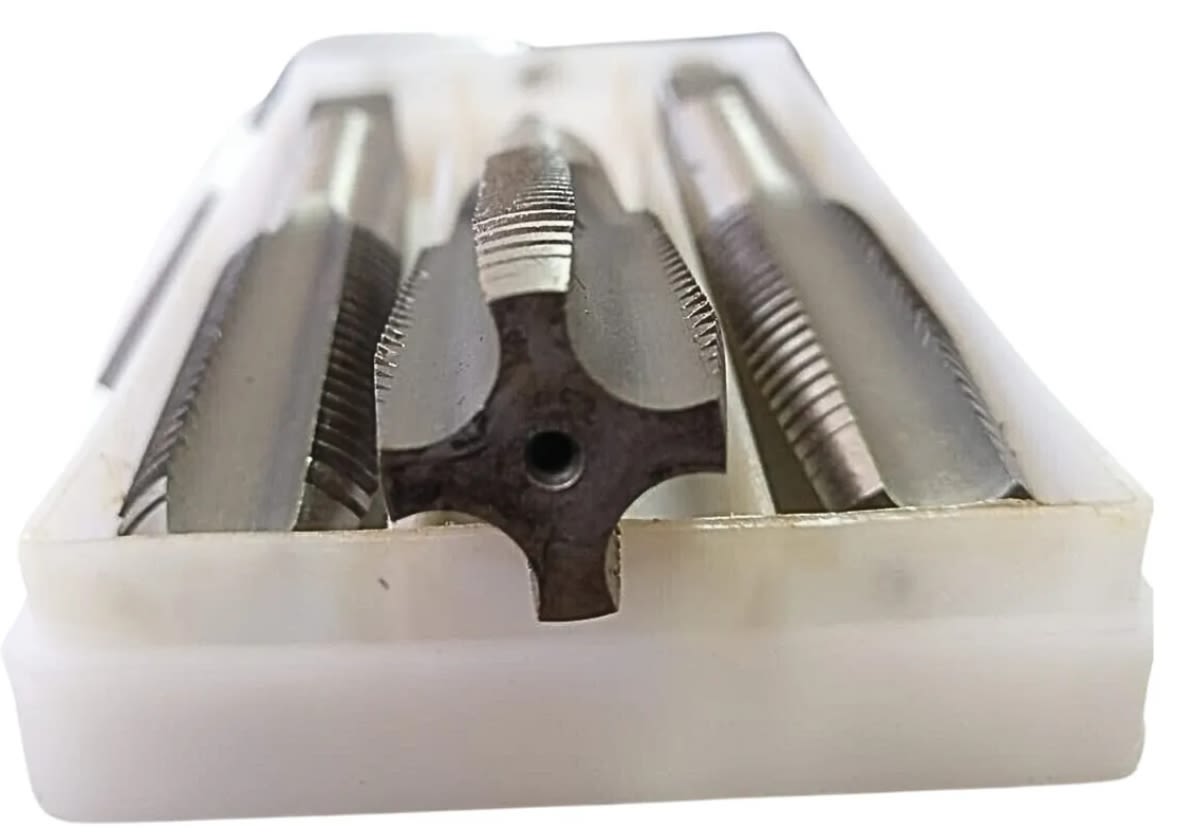 Juego De  Machos A/c 1/2'' Unf De 20 Hilos Por Pulgada3