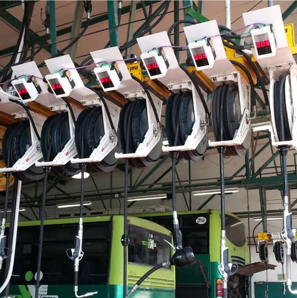 ENROLLADOR MONOBRAZO P/ GRASA #EMG-10. MANGUERA DE 1/4'' POR 10 MTS. (506300)3