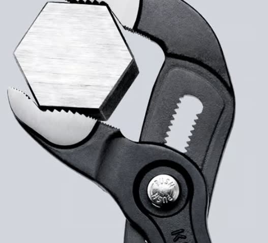 Tenaza Ajustable 10'' Cobra Tt (8702250T)4