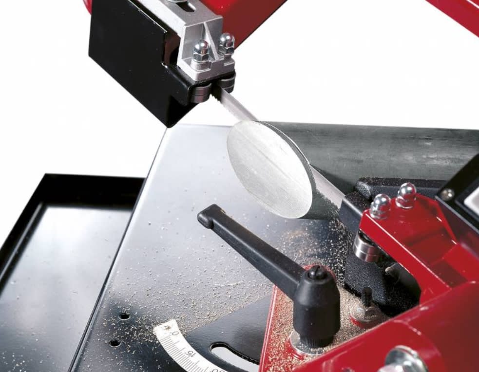 MAQUINA SIERRA CINTA 950 W. 1335 MM (782 XL)2