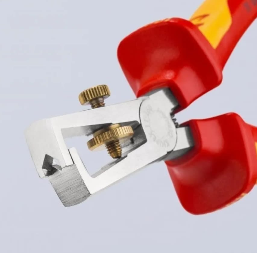 Alicate Pelacables Aislado De 6'' 1000v (1106160)2