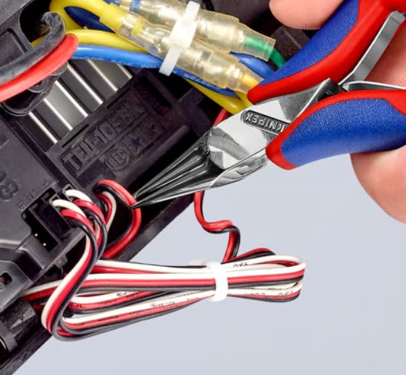 ALICATE PTA.REDONDA 4.1/2'' ELECT. (3532115)3