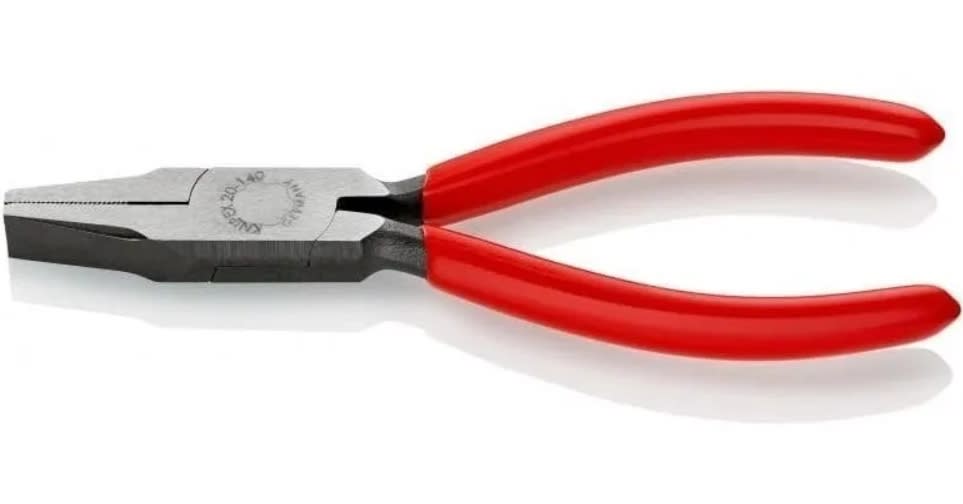 Alicate Punta Plana 5.1/2'' (2001140)2